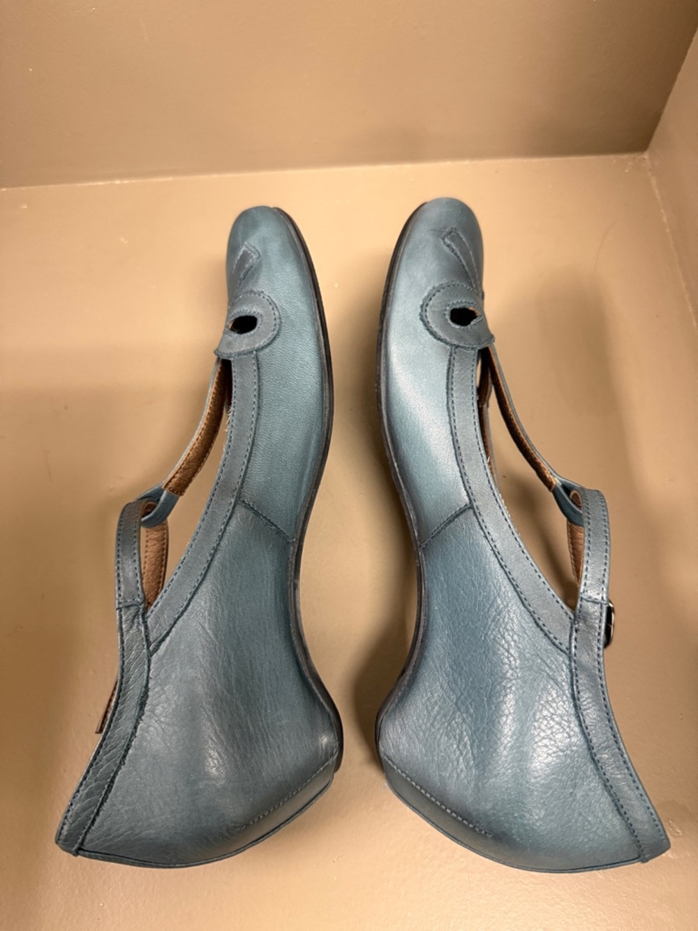 Miz Mooz Teal Blue T-Strap Wedge Shoes - Picture 6 of 9